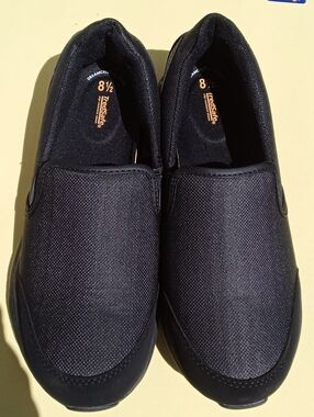 Worn OnceTred Safe Women Black Slip On Shoes Slip Resistant Work Comfort Sz. 8.5